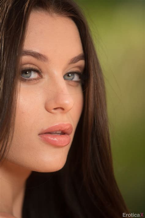 Lana Rhoades photos 